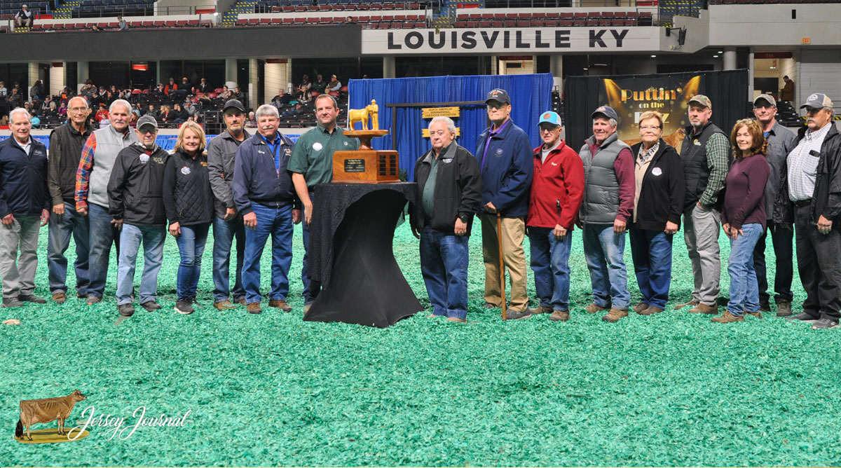 Corey Lutz Honored with Max Gordon Award